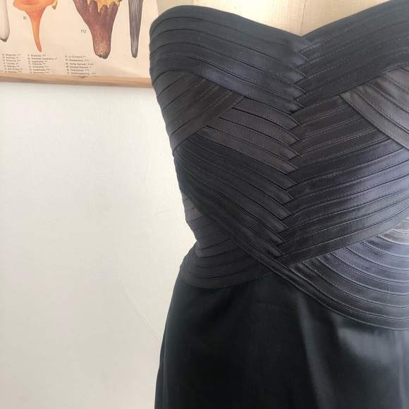 BCBG satin mini dress/cocktail dress - Picture 5 of 7